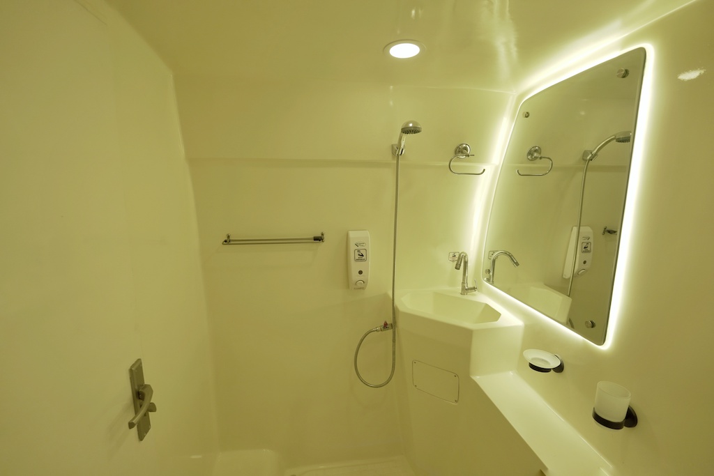 BATHROOM TOP VIEW